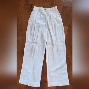 NWOT Wide Leg white beachy pant XS